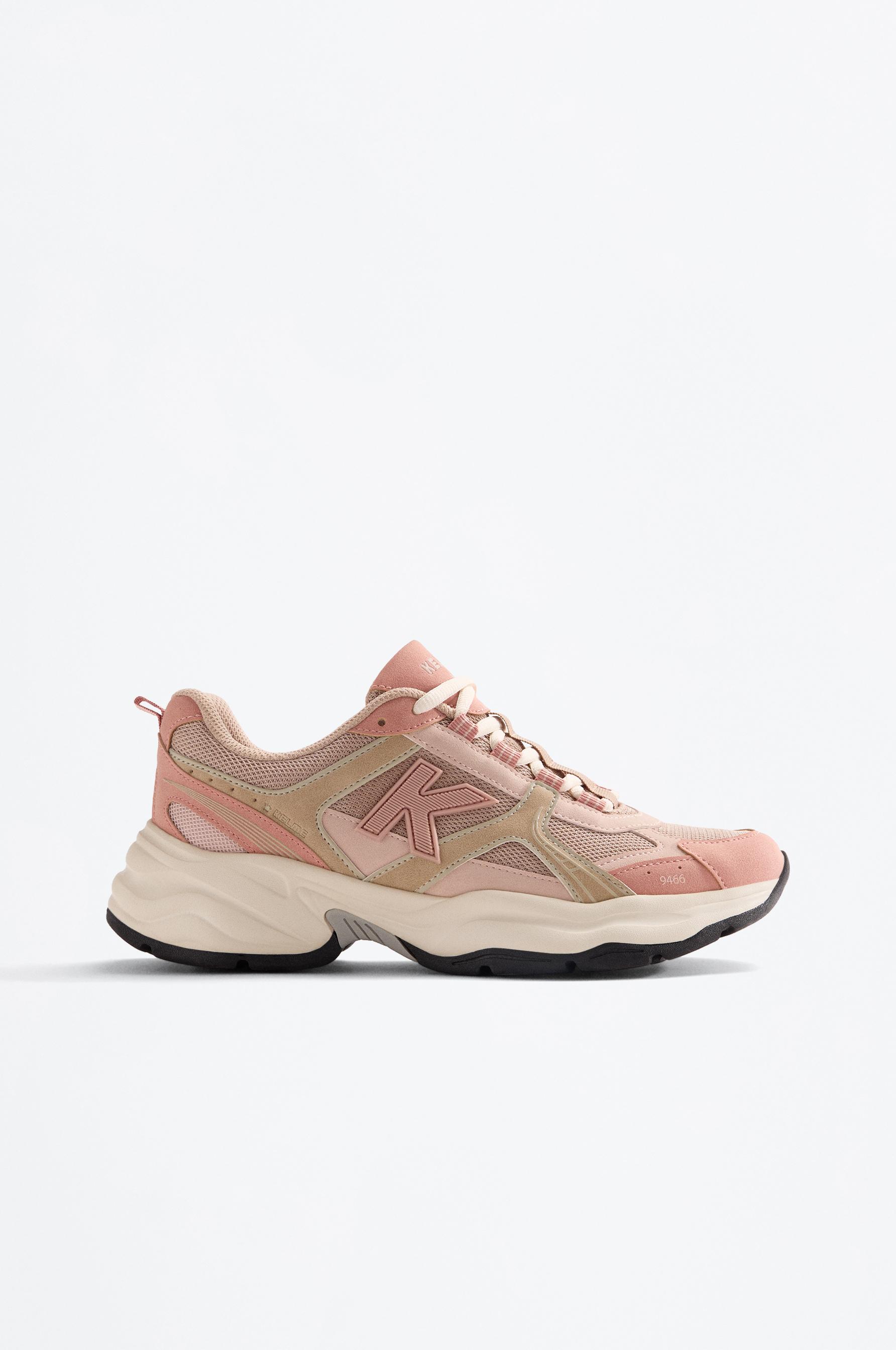Zapatilla deportiva chunky Kelme