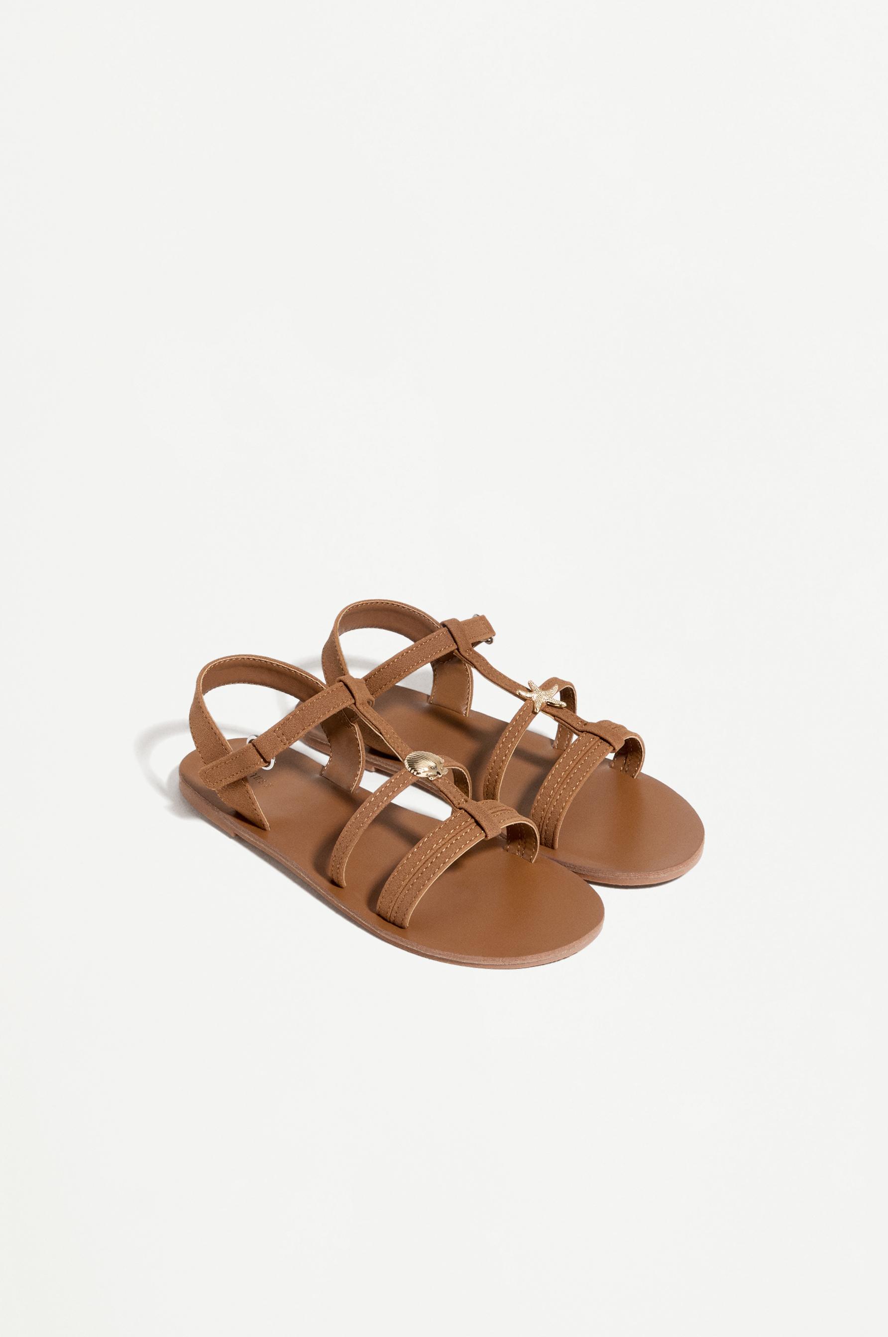 SANDALIA DETALLES MARINOS