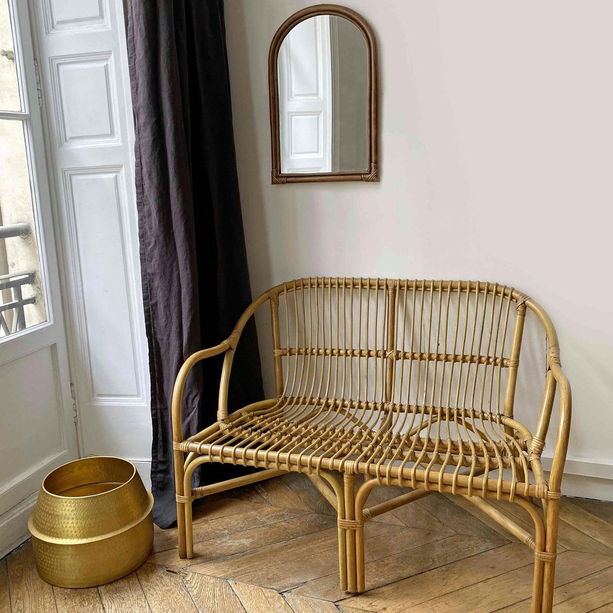 - Banquette en rotin