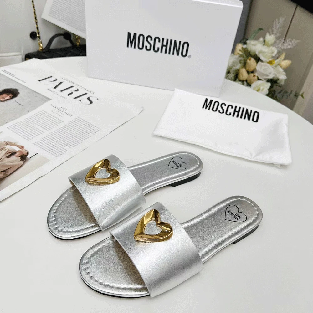Moschino Love slippers