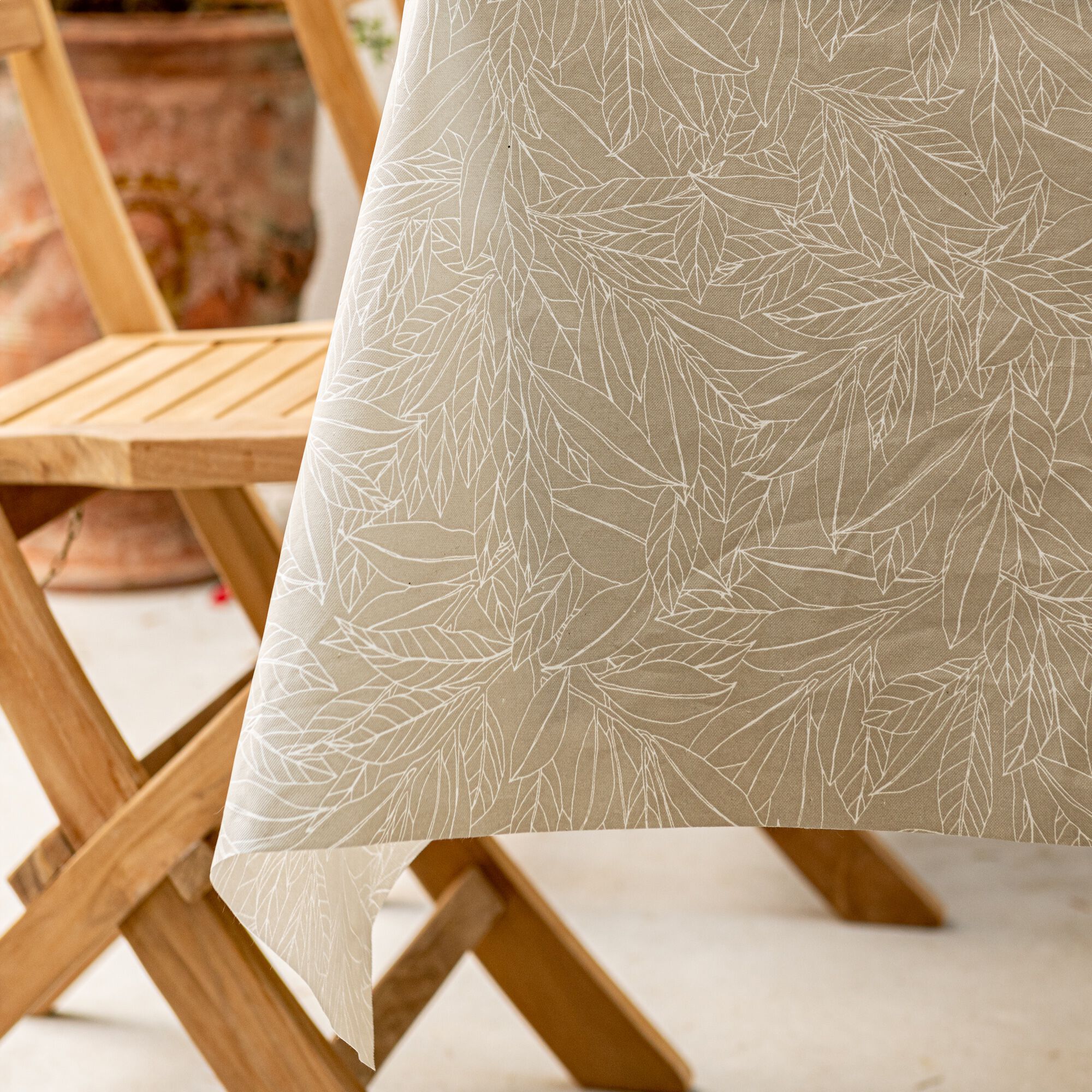 LAURIER - Nappe rectangulaire en coton enduit motif laurier 150x250cm - beige alpilles