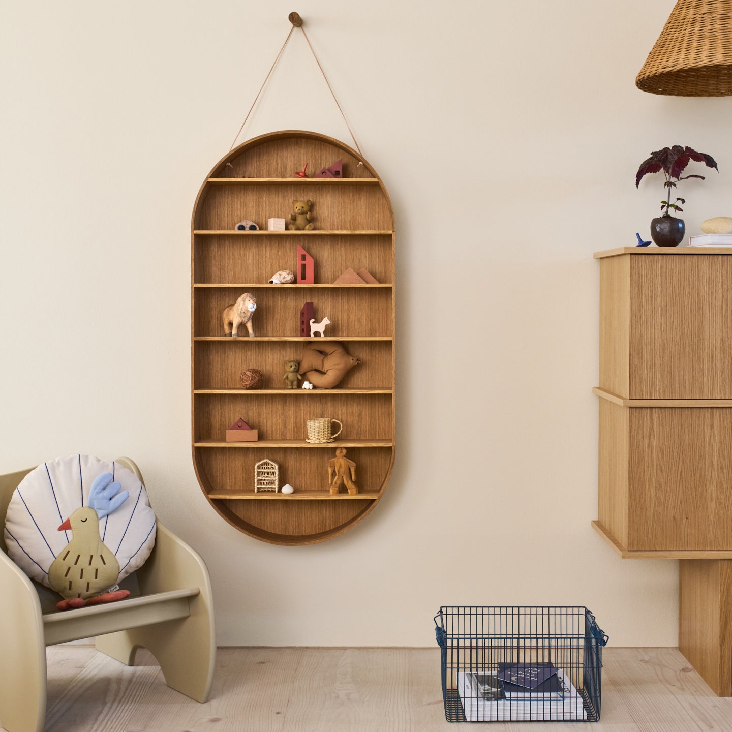 Ferm Living Oval Dorm Wandrek - Oiled Oak