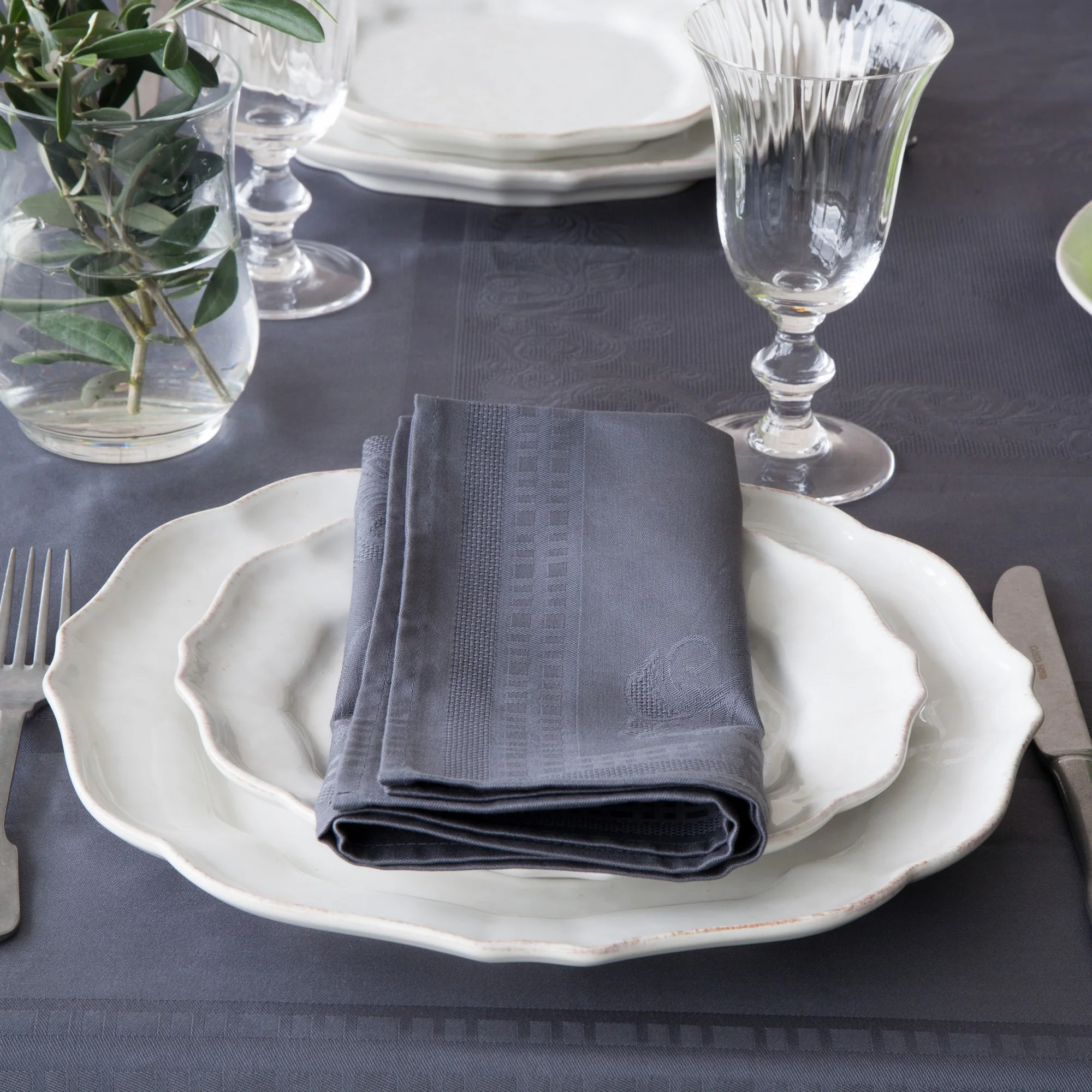 Napkin 100% Cotton Ana