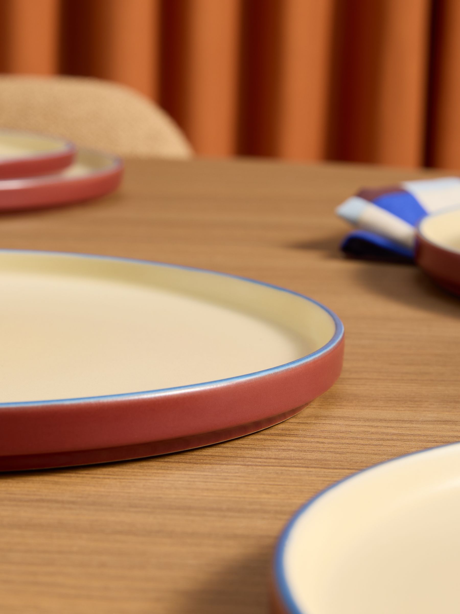 Set of 4 Allesio Dinner Plates in Brown