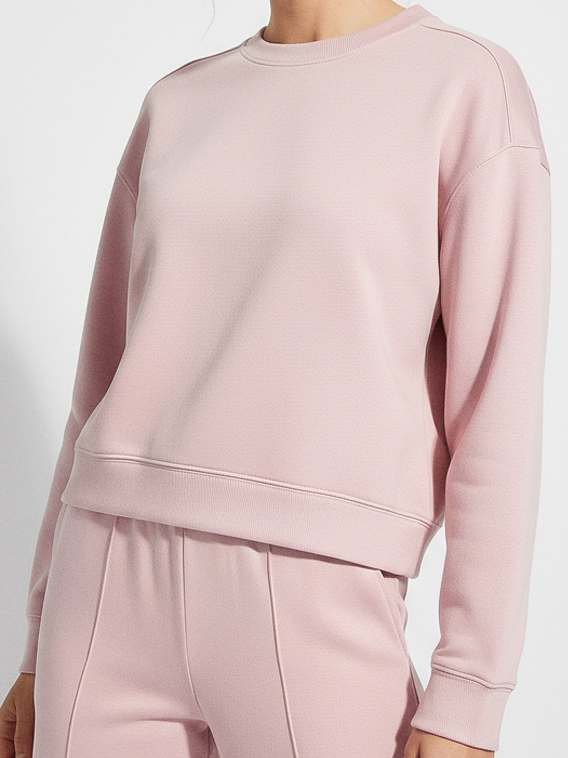 Bluza crewneck basic z dodatkiem wiskozy 