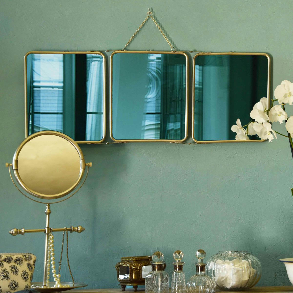 CHAUMONT - Miroir barbier 3 faces laiton argenté avec chaîne 78 x 30,5 cm