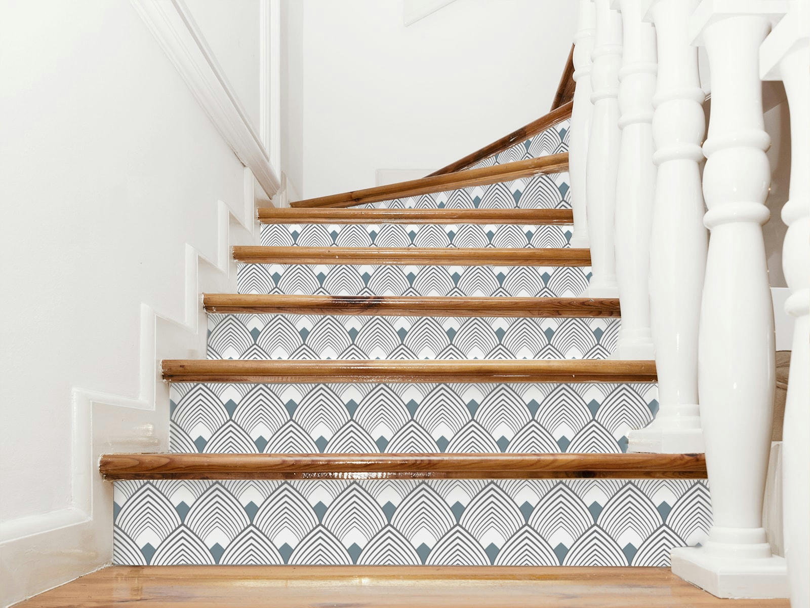 - Contremarches adhésives masjestic bleu-gris 15cmx4m