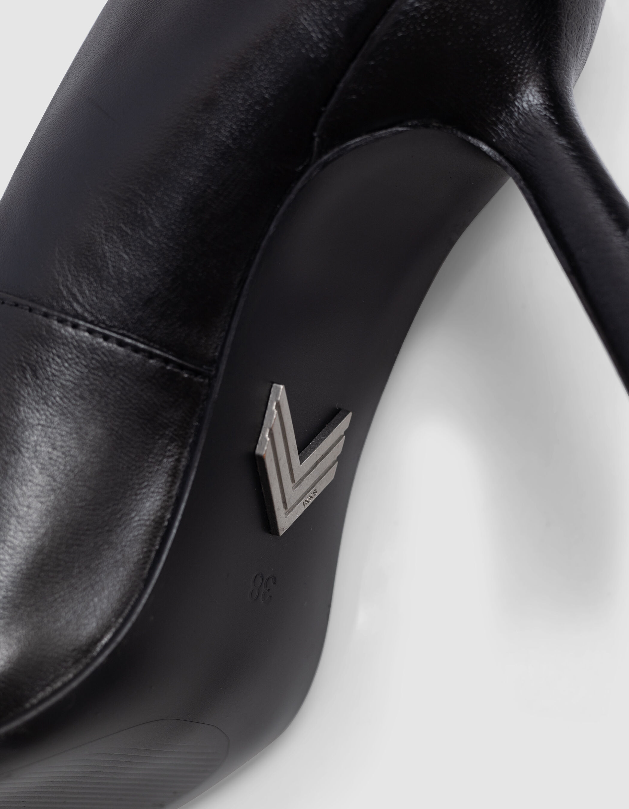 Escarpins noirs cuir glacé Femme