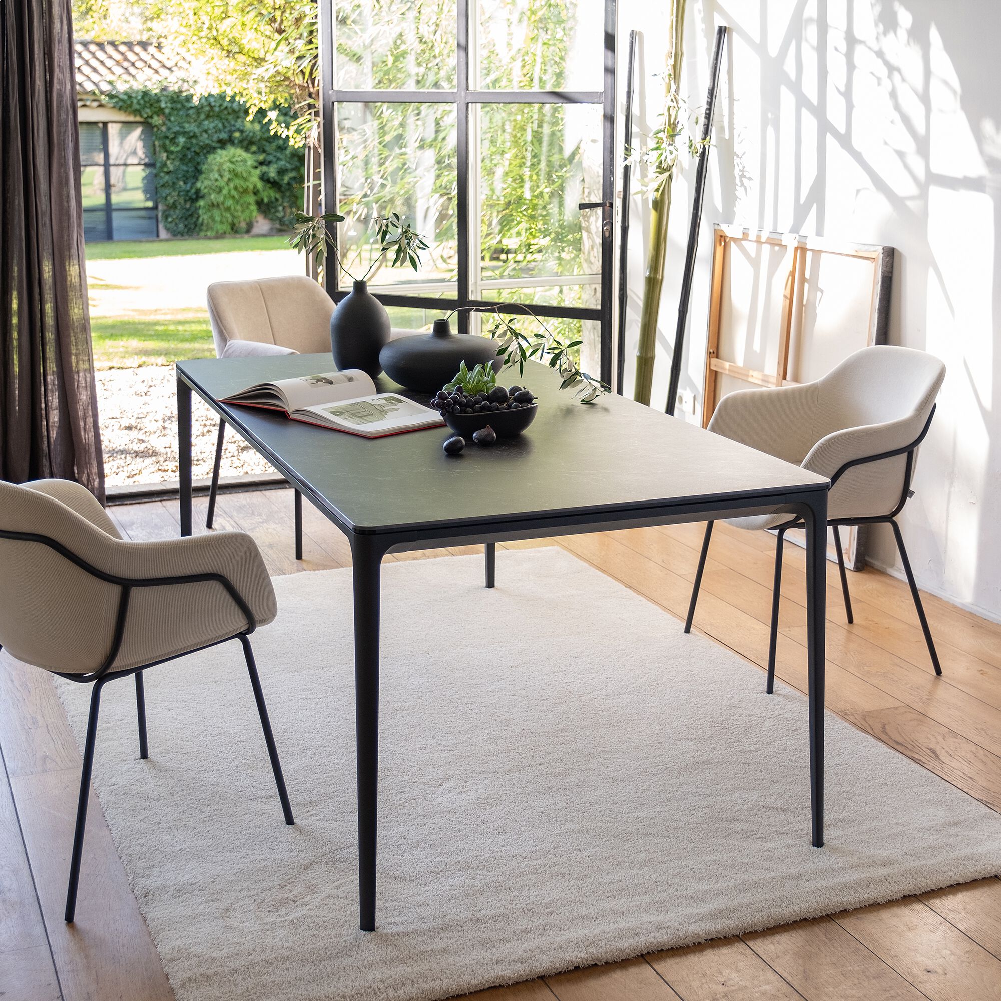 CHLOE - Chaise en velours côtelé avec accoudoirs - blanc ventoux