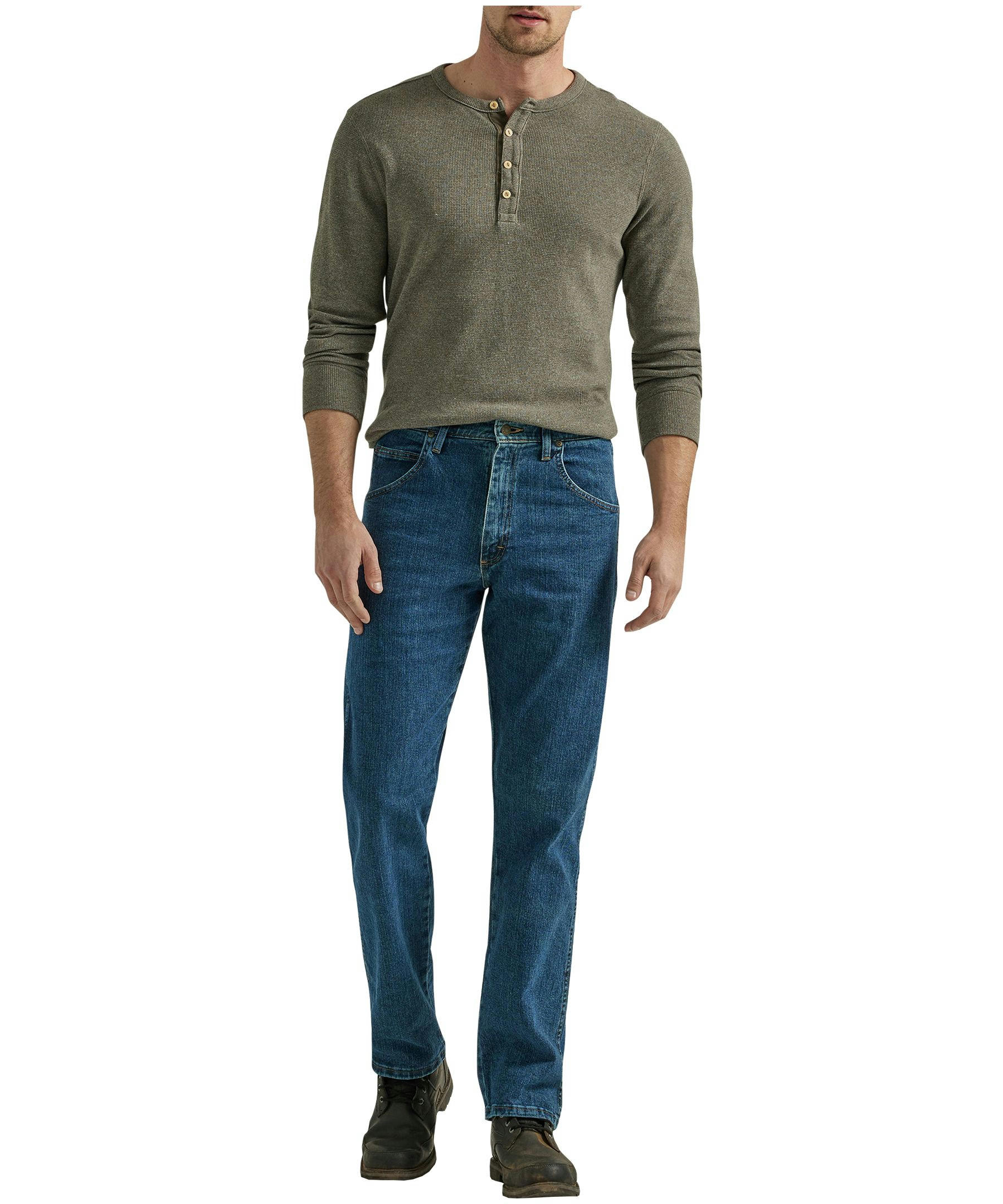 Wrangler Men's Essential Relaxed Stretch Jeans