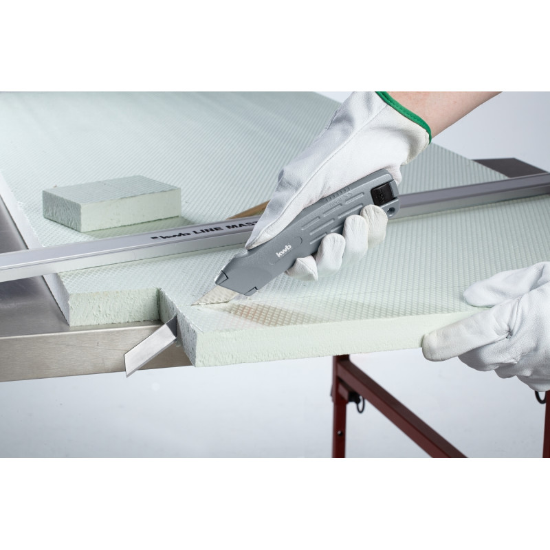 Couteau pour panneau d'isolation