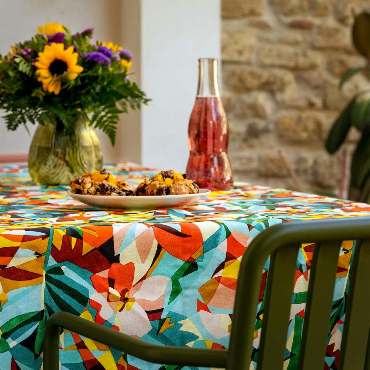 BOA - Nappe grand format en coton imprimé fleuri 140x235