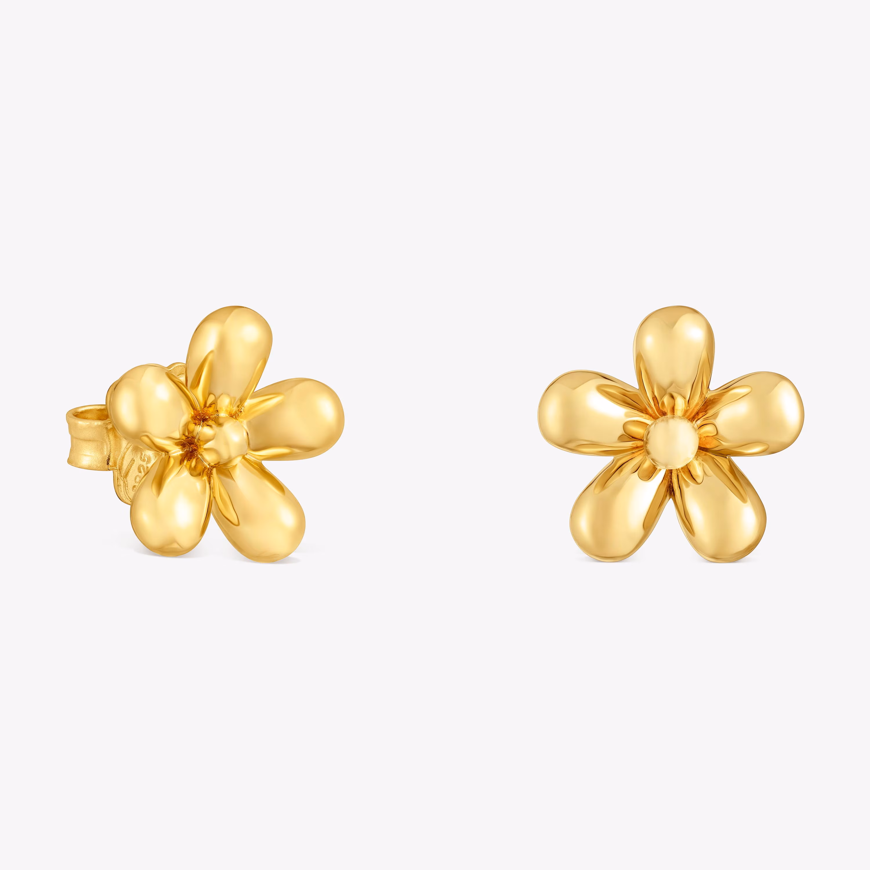 Pendientes flor con baño de oro de 18 kt sobre plata Daisy