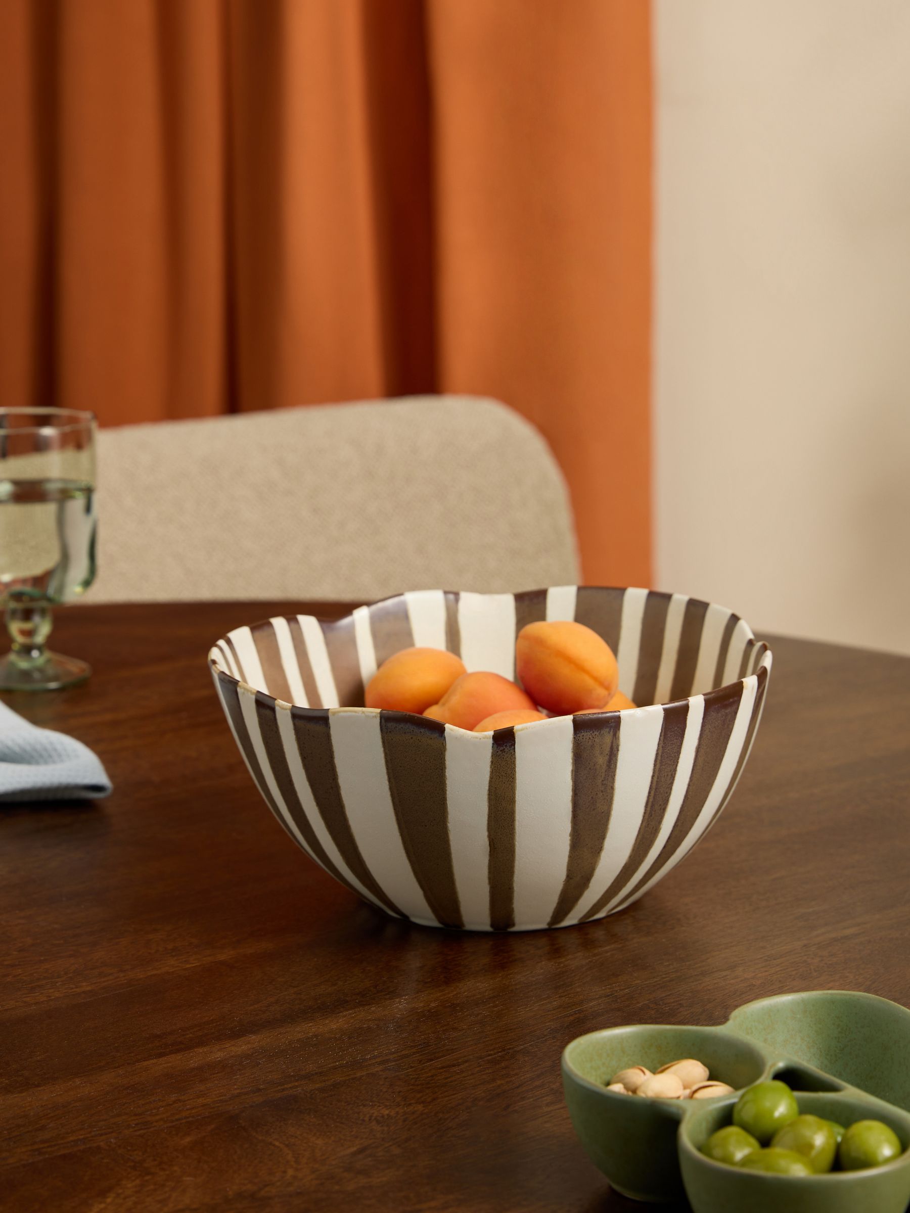 Bernardo Serving Bowl in Brown