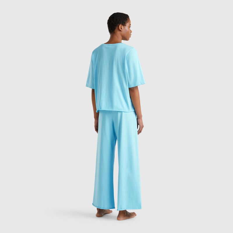 Loose-fitting pyjamas in pure cotton