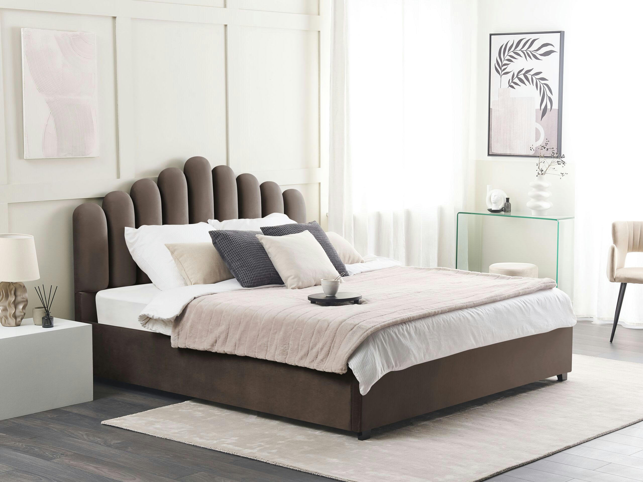 VINCENNES - Lit double en tissu beige 180x200