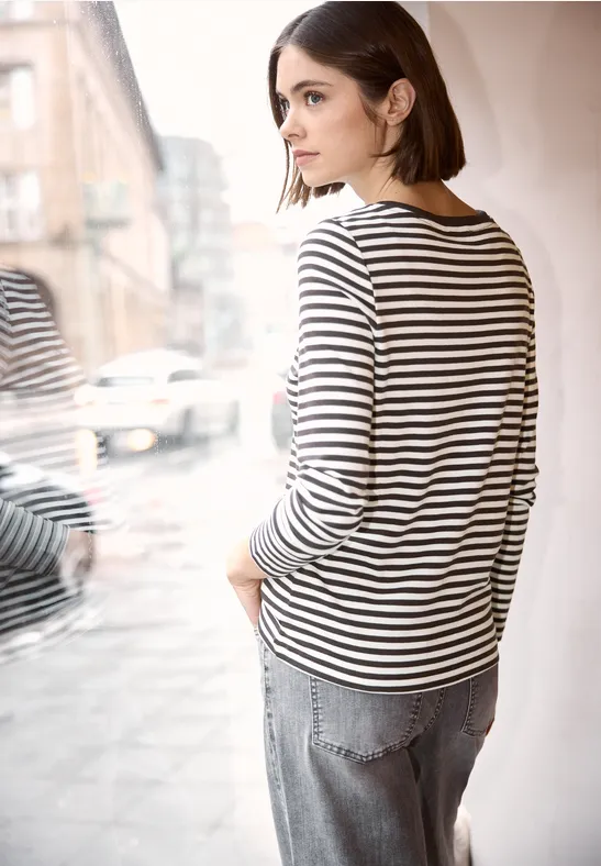 Shirt mit Embroidery