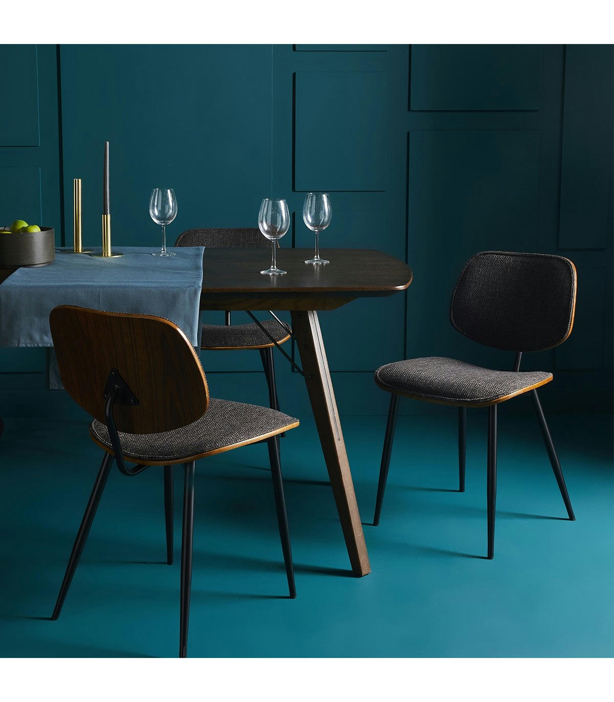 OLYMPIA - Lot de 2 chaises en Tissu Gris et finition Noyer - L46 cm