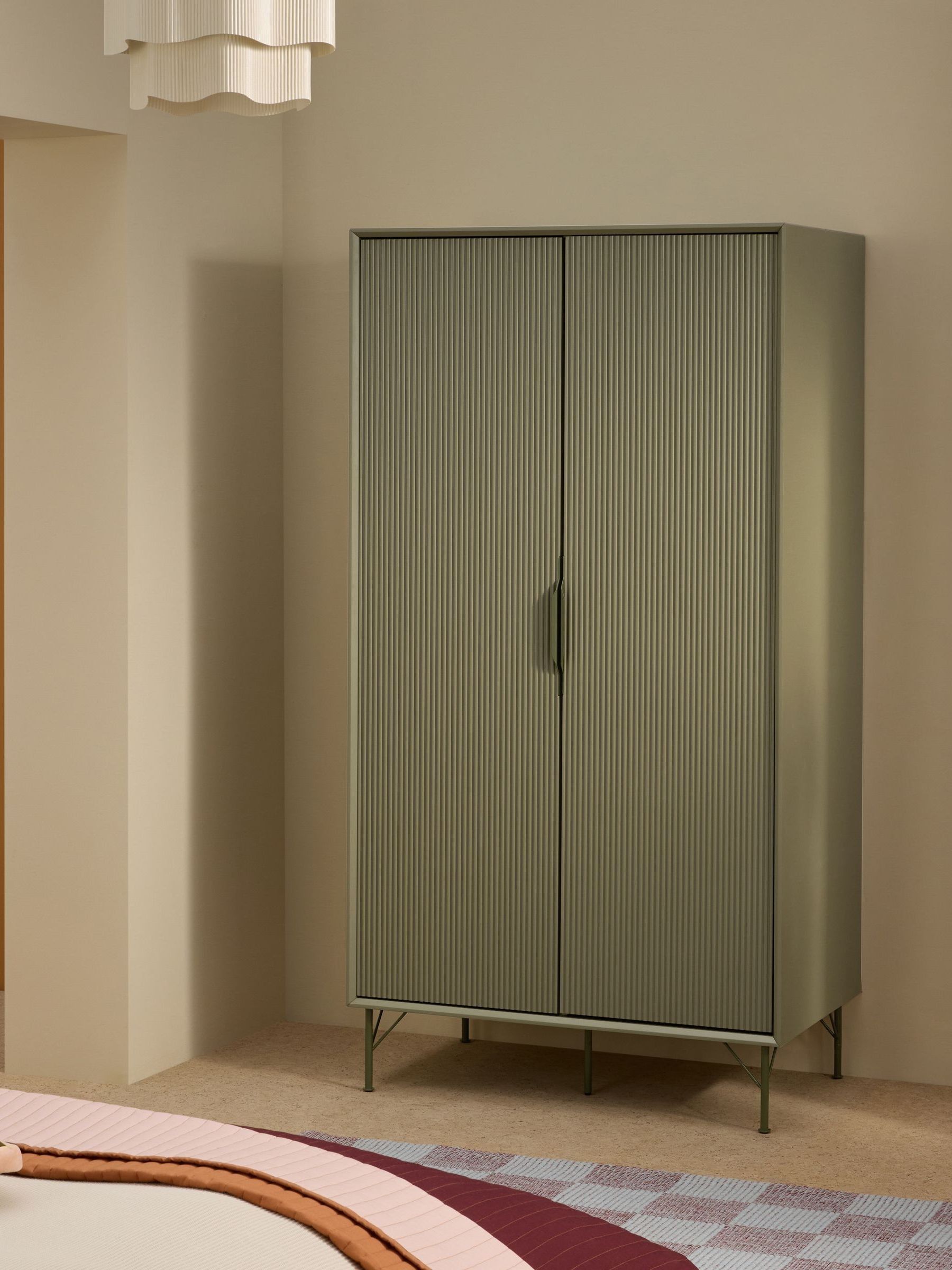 Elian Painted Double Wardrobe in Green