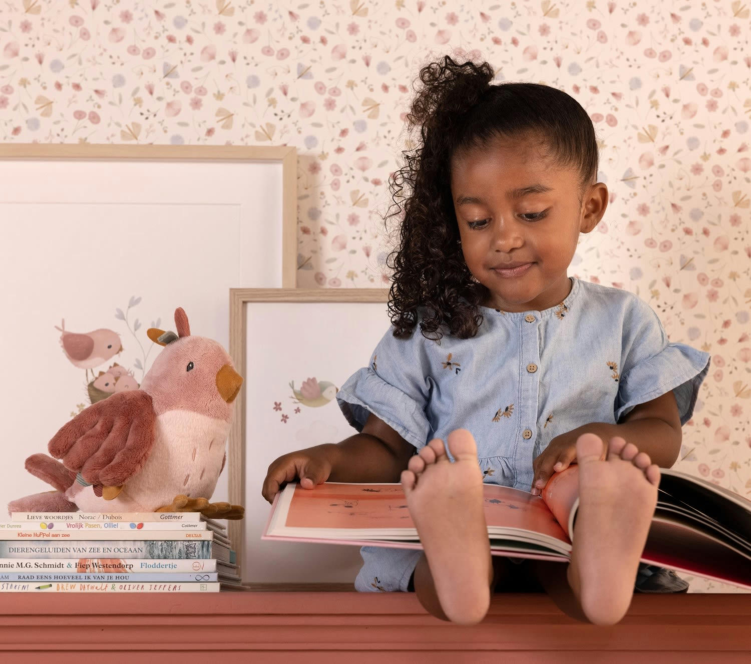 - Peluche Oiseau Flowers Butterflies