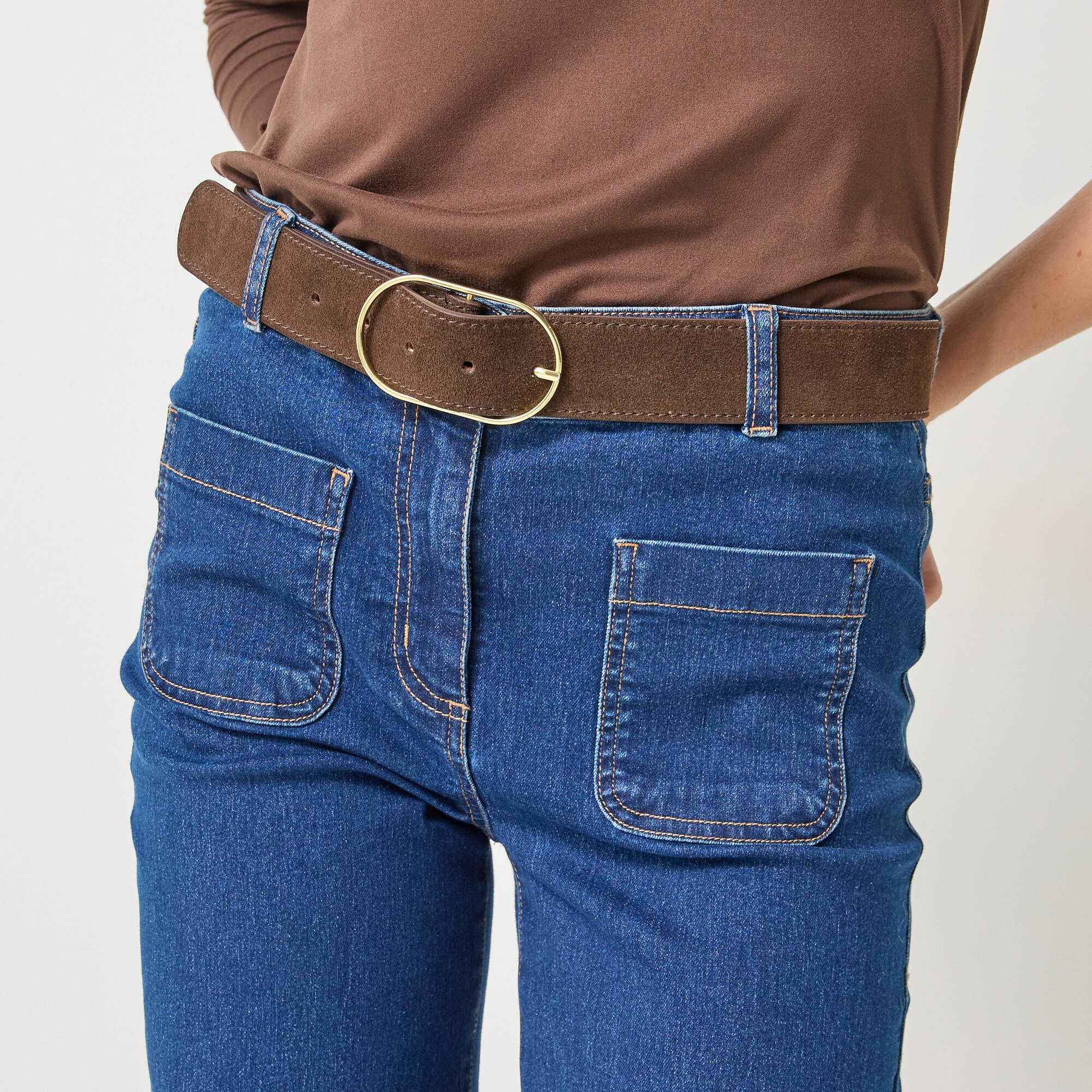 Ceinture boucle coloris doré, cro&ucirc;te de cuir