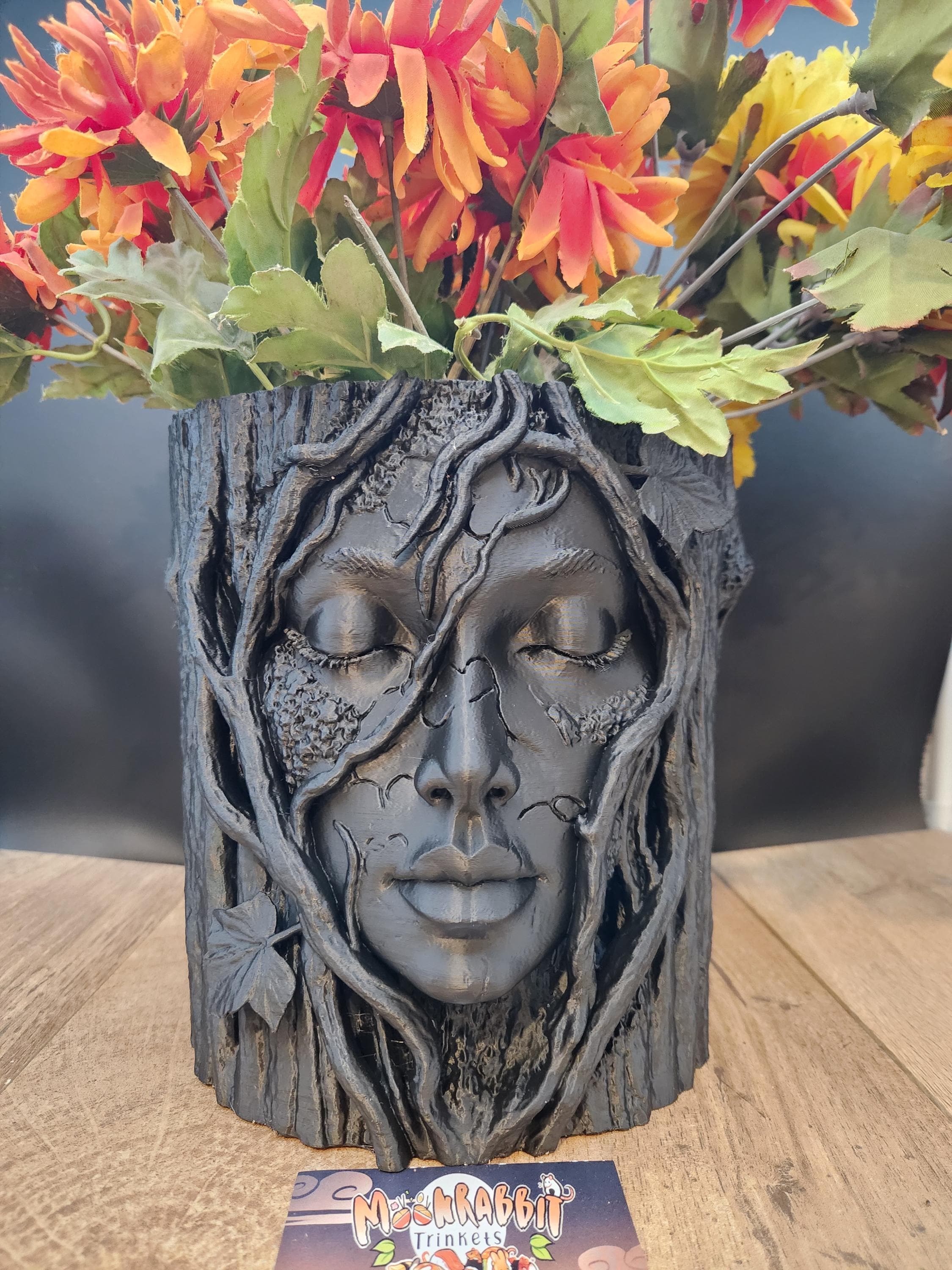 Fantasy Standing Planter - Gardening Pot - Planter Lover Gift - Garden Plant Pot - Indoor Flower Box - Plant Lover Gift - Home Office Decor