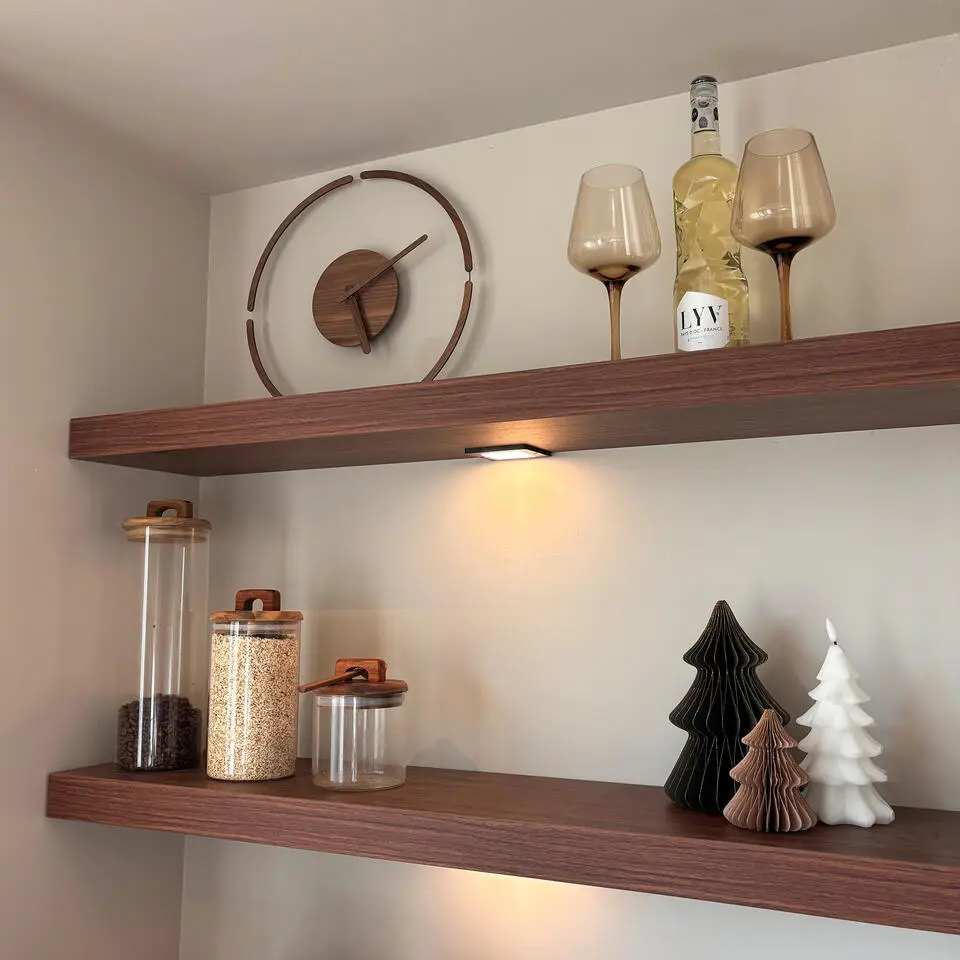 QUVIO Grote wandklok �?35cm �?Hout �?Plexiglas - Donkerbruin