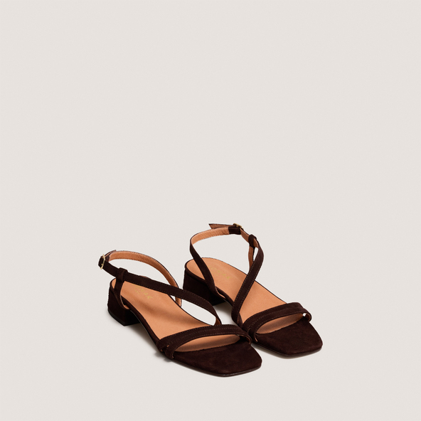 Sandales à petits talonsen velours marron | ANAYA