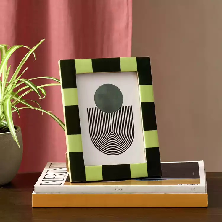 Habitat Checkered Green Mango Wood Frame - 5x7"