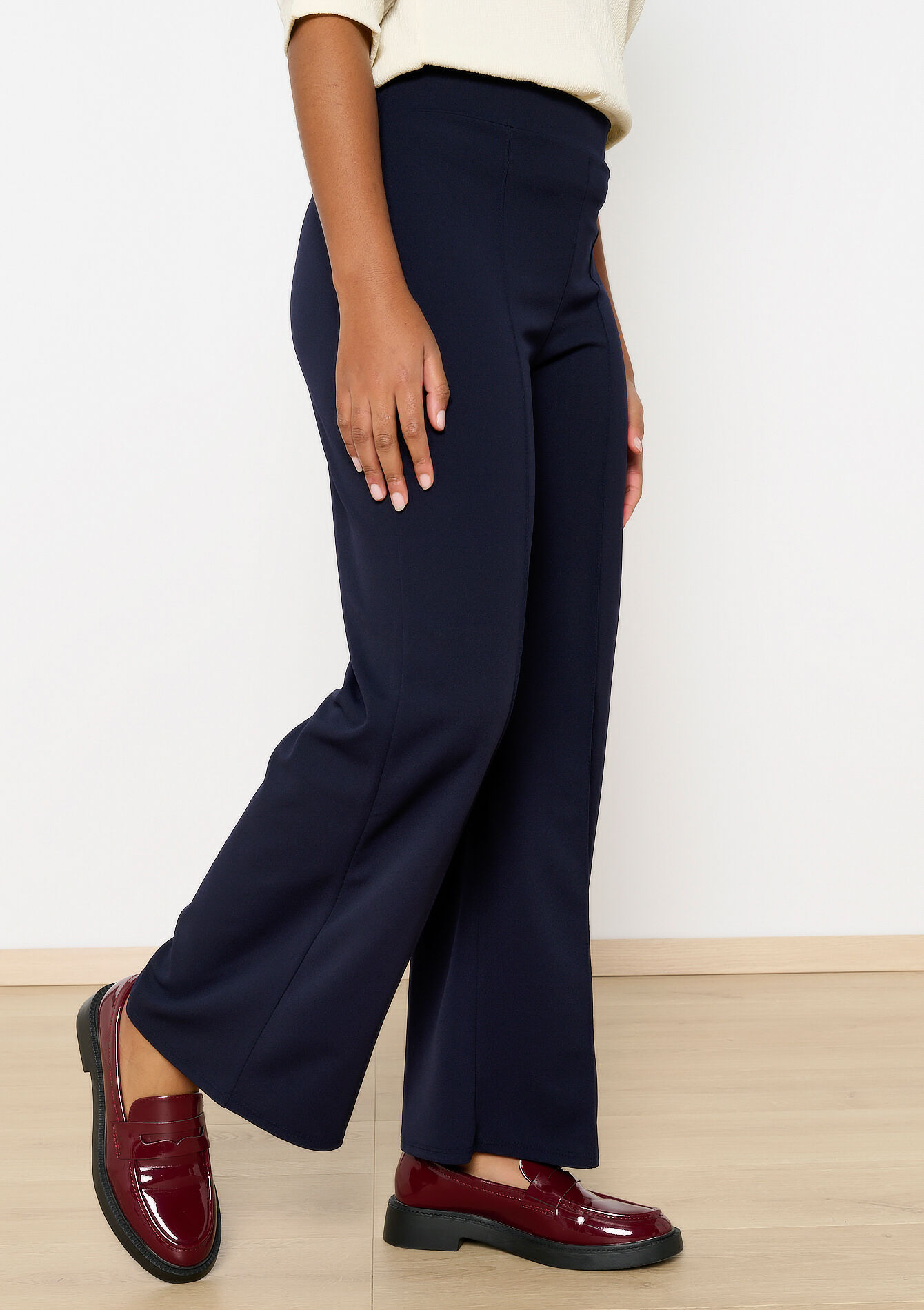 Soepele hoge taille broek