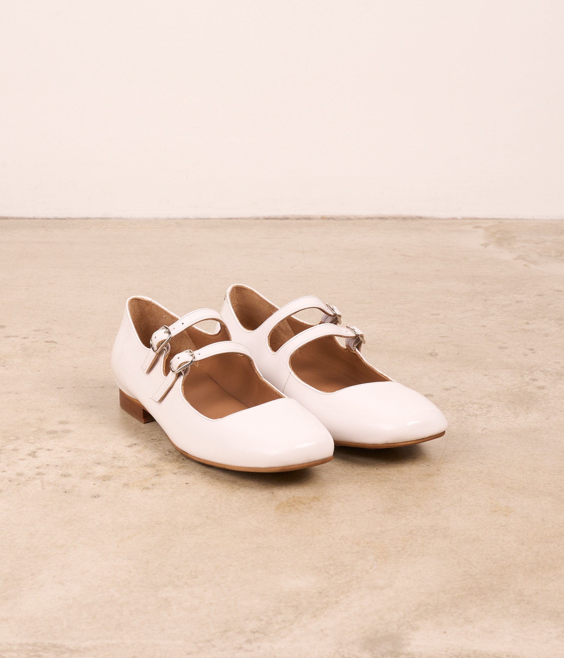 Babies vernies blanches Aurella