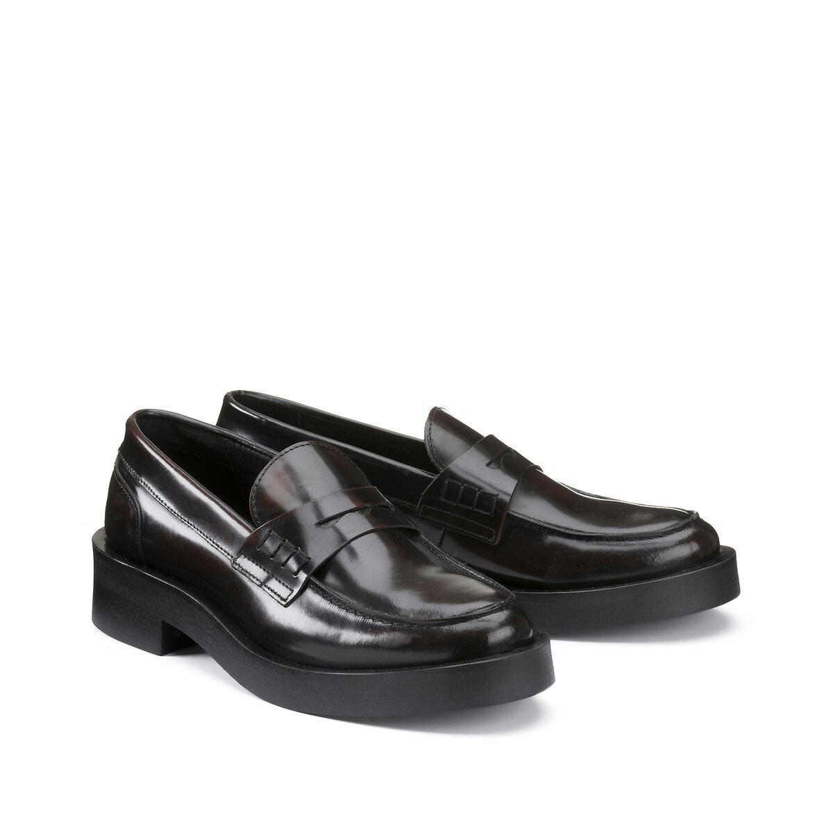 Mocassins en cuir à semelle épaisse