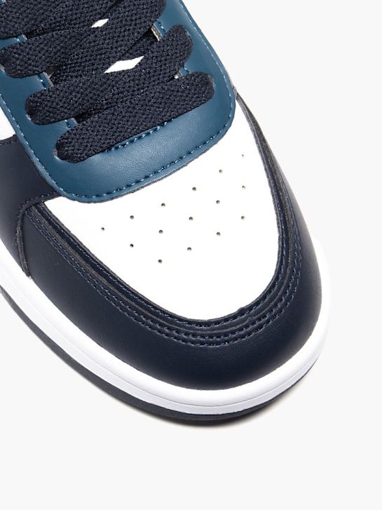 RD18 HERITAGE B GS Trainer