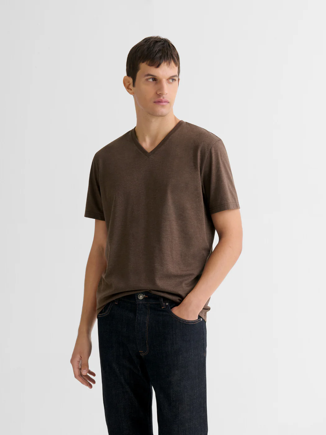 T-shirt col V Supima®