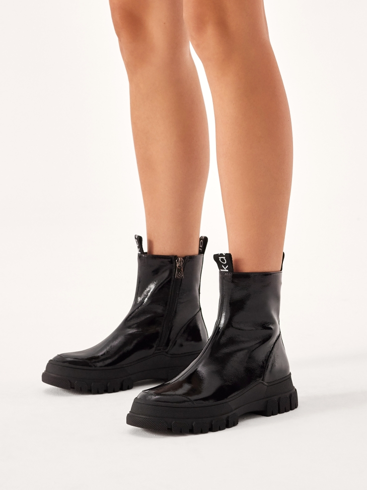 Patent leather zip-up boots