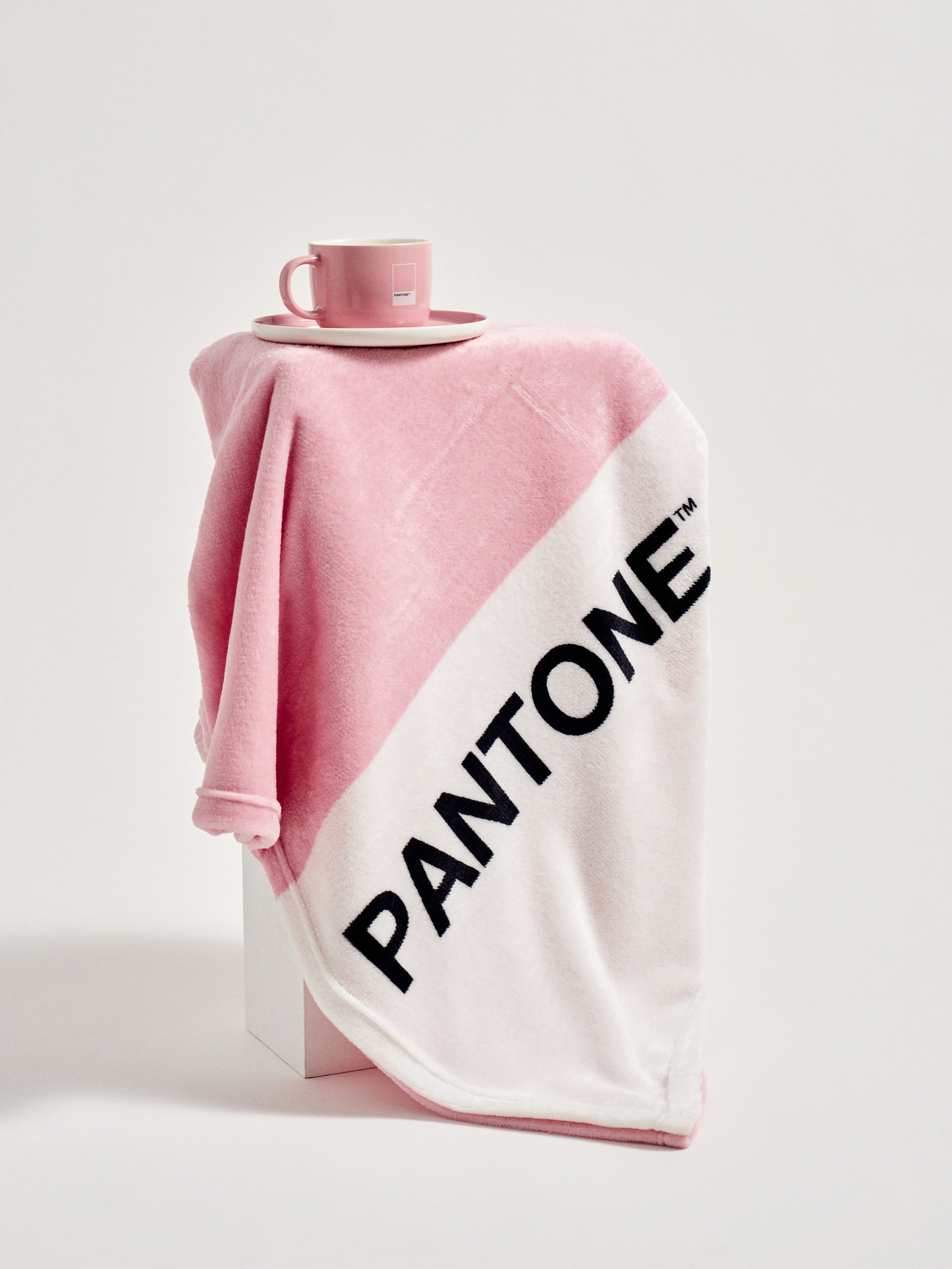Koc Pantone