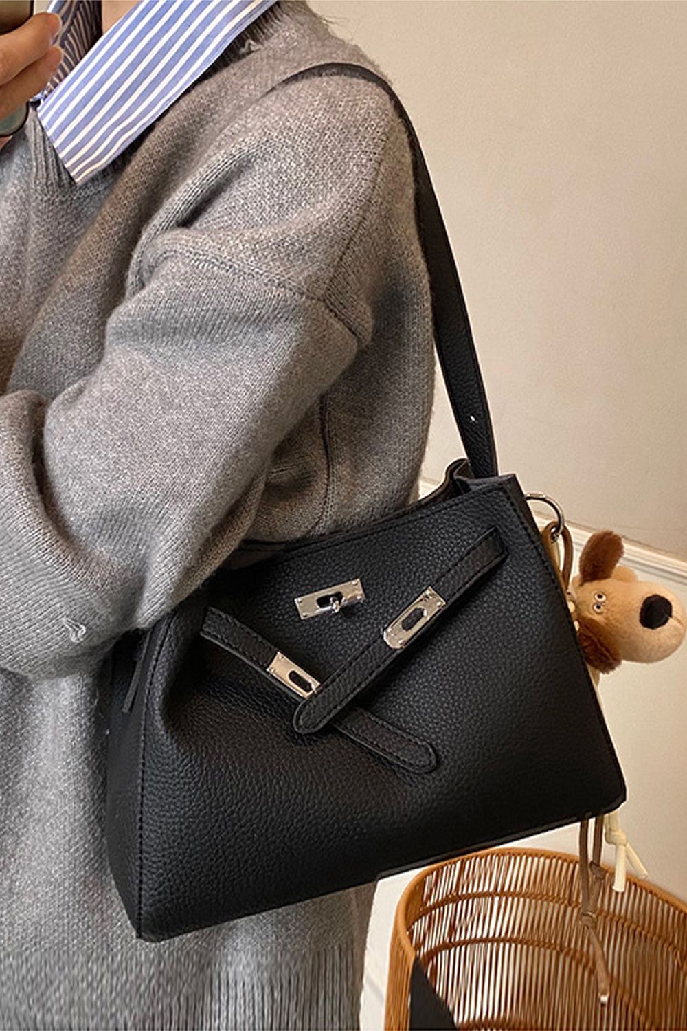 XY London Lux' Women's Belted Shoulder Tote Bag With Charm