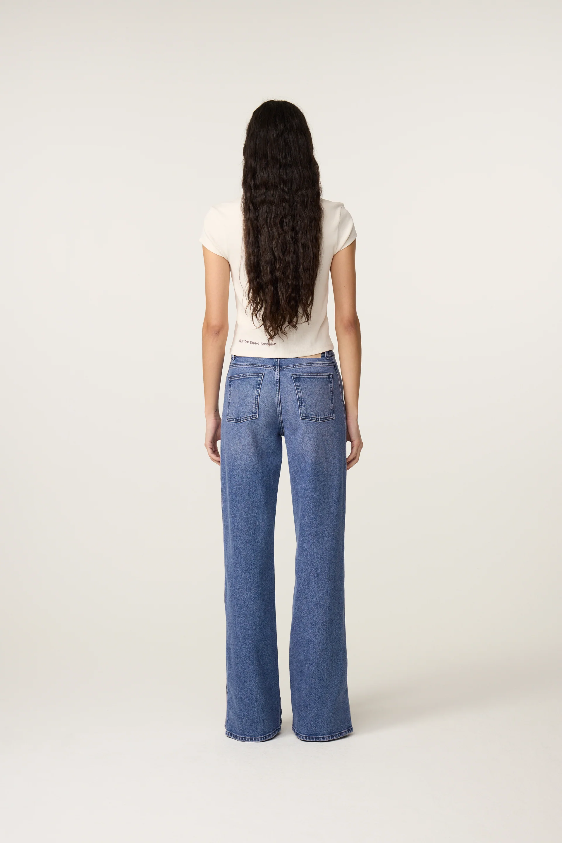 Gwen Slogan T-shirt | Cosy White