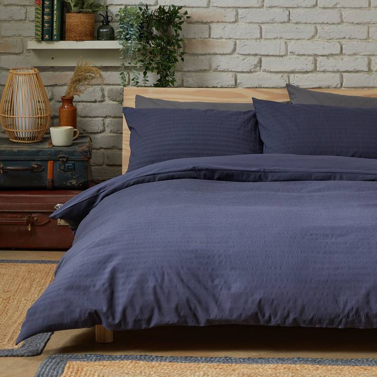 Habitat Stripe Seersucker Navy Bedding Set - Single
