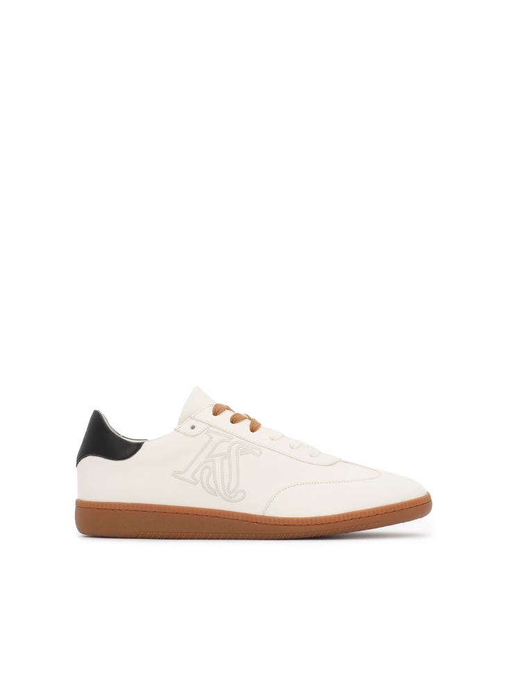 Luxury sneakers in white natural leather