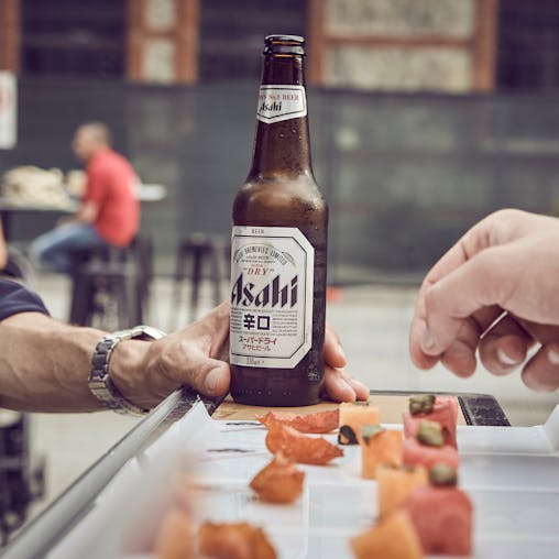 Asahi Super Dry Beer, Japanese Style Beer, Unique Refreshing Taste, Dry and Crisp Beer, 5.0% ABV, 330mL (Case of 24 Bottles)