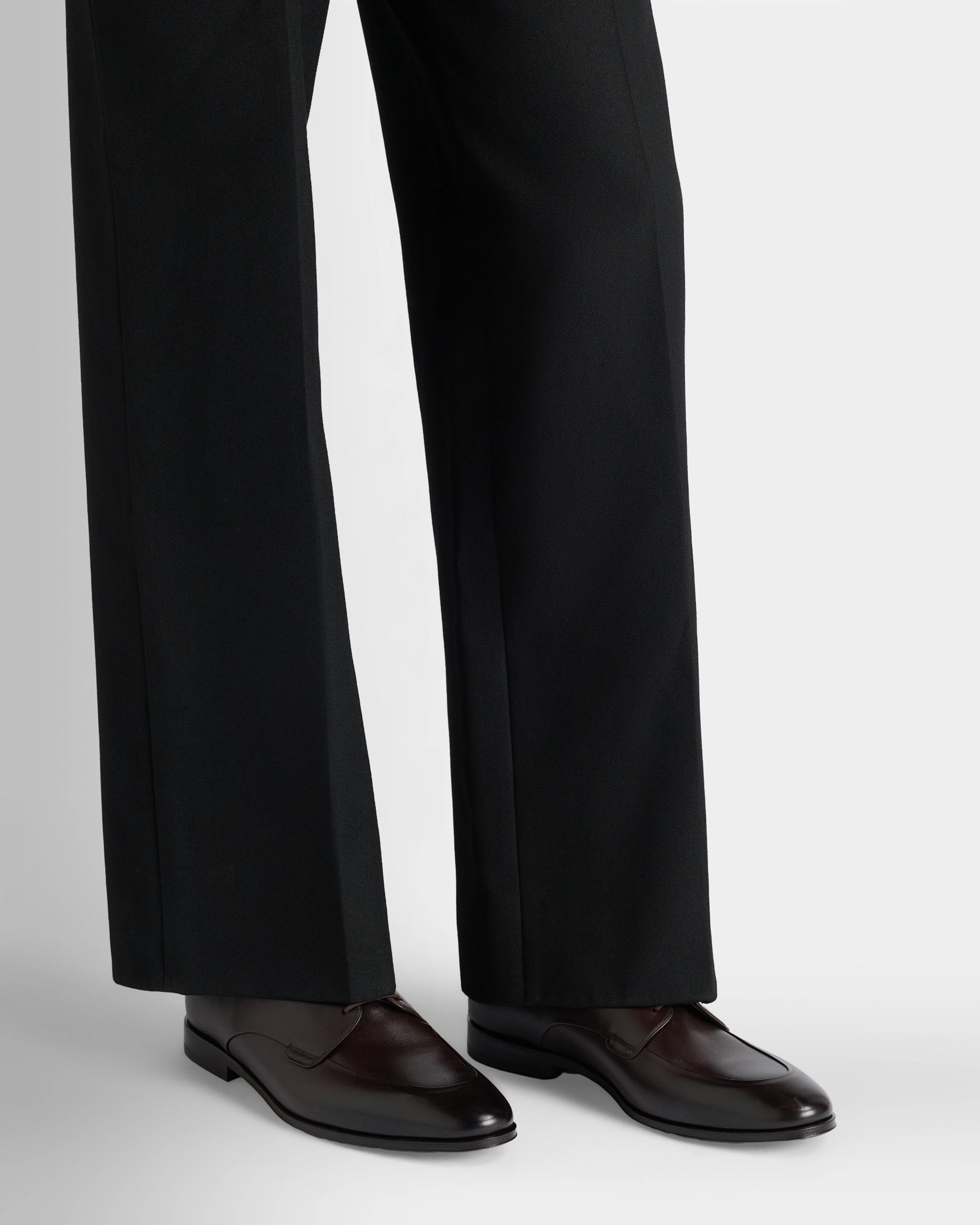 Regent Derby-Schuhe aus Leder in Ebenholzschwarz
