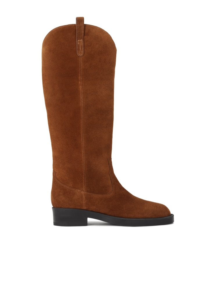 Light brown boots with slip-on upper