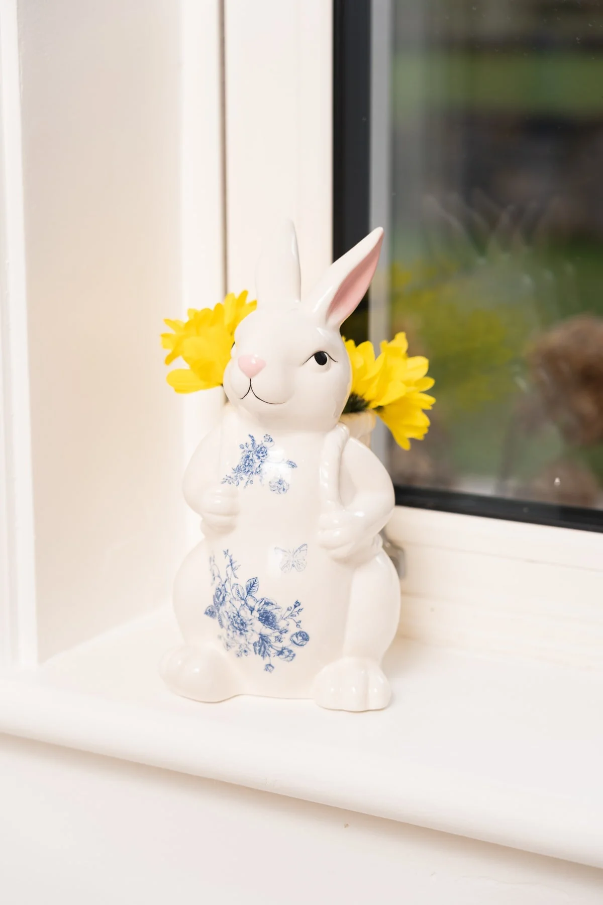 Blue Porcelain Bunny With Basket