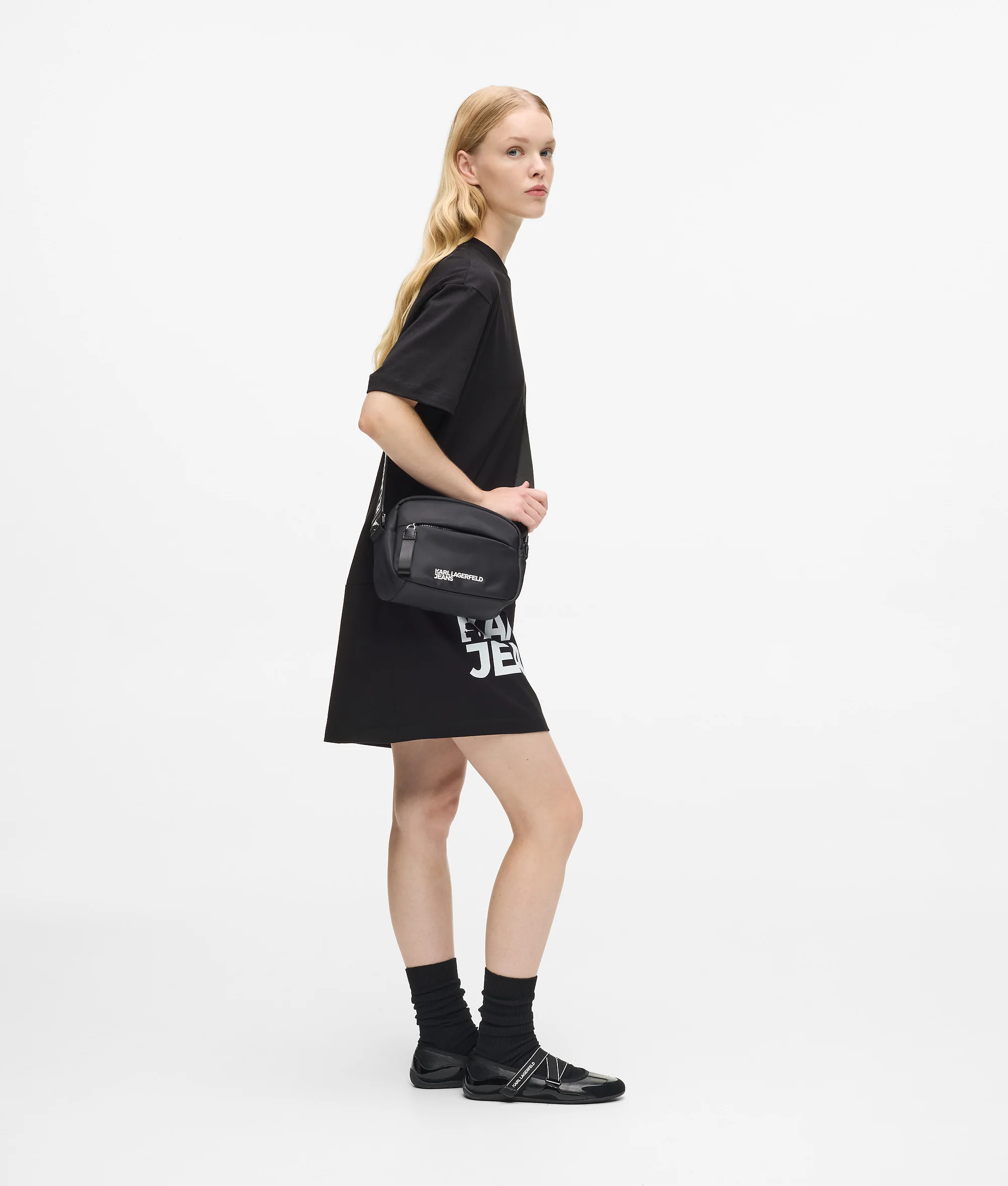 Sac bandoulière en nylon avec logo