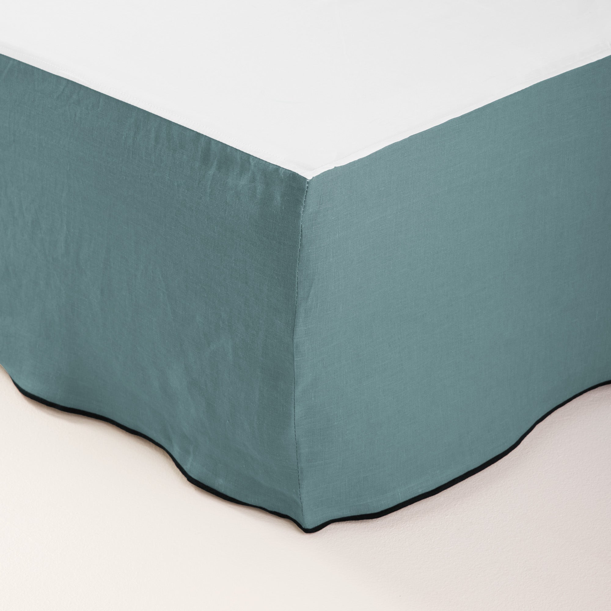 Madura Hoes voor boxspring Carlina groen van grijze en zwarte hommel 140x200 cm