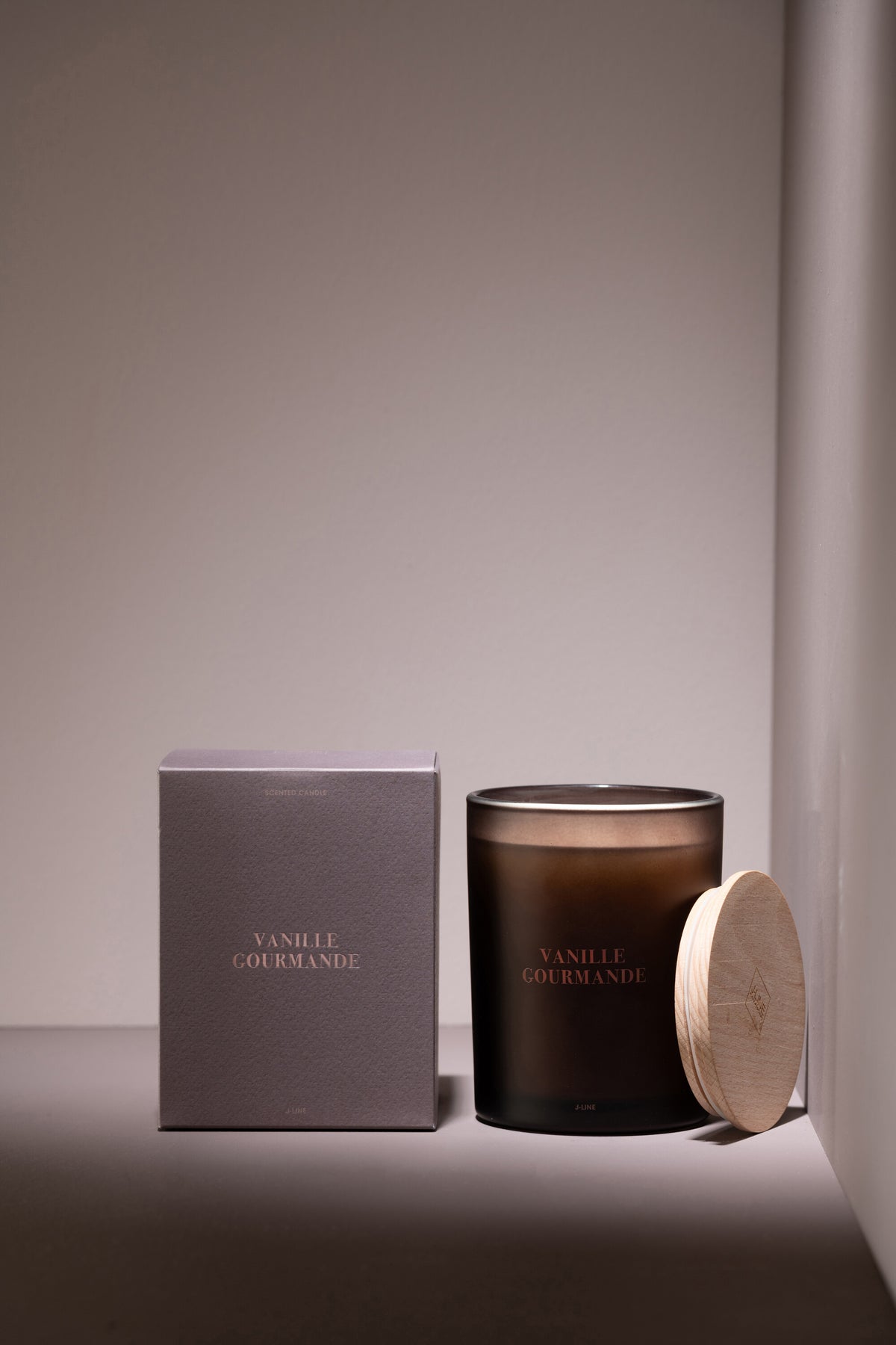 J-Line geurkaars Accords Essentiels - Vanille Gourmande - bruin - 52U
