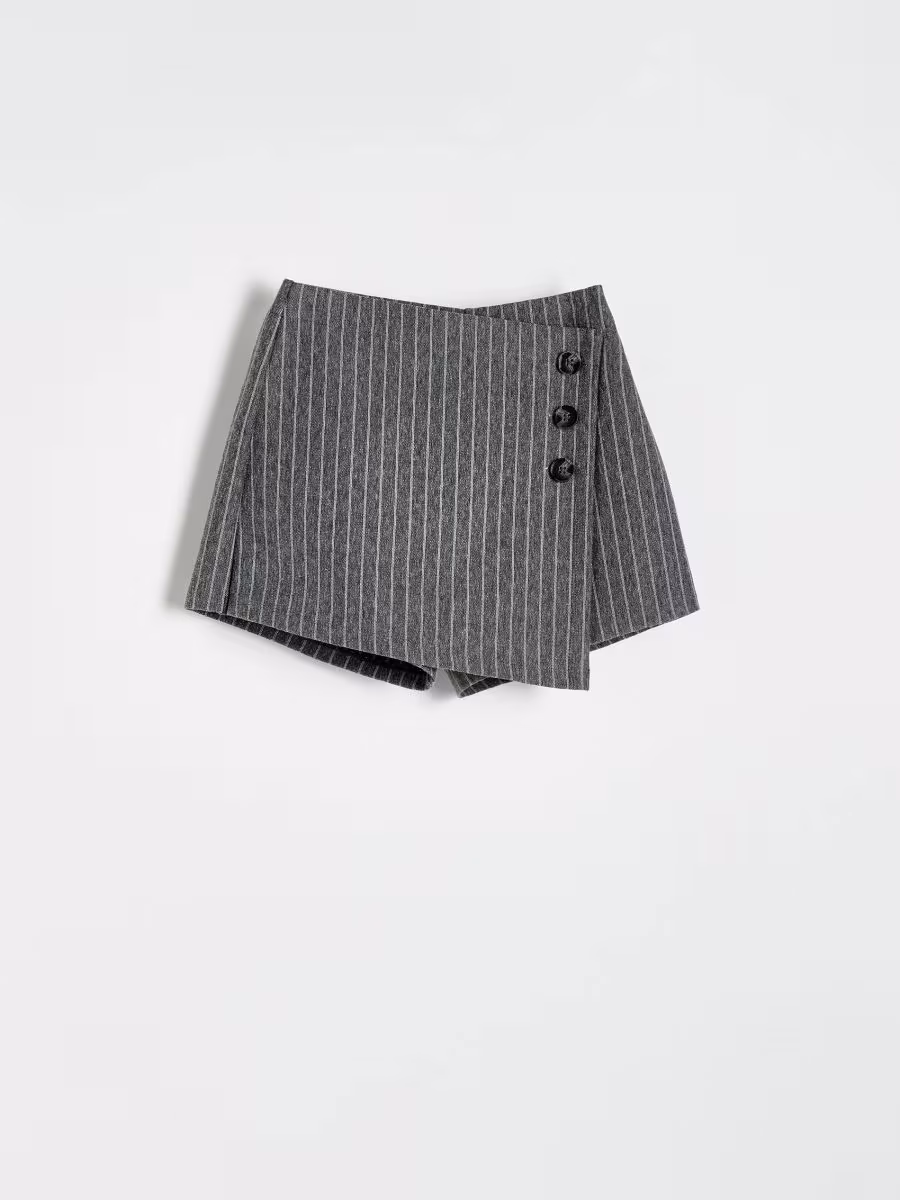 Skort