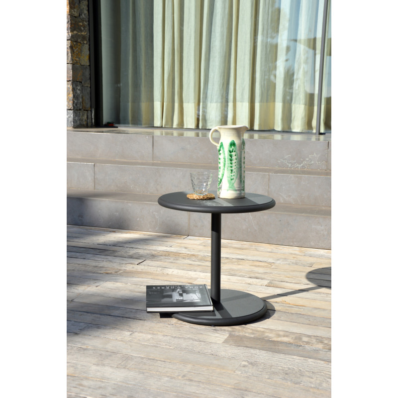 Table basse en aluminium Ø 45 x 44 cm