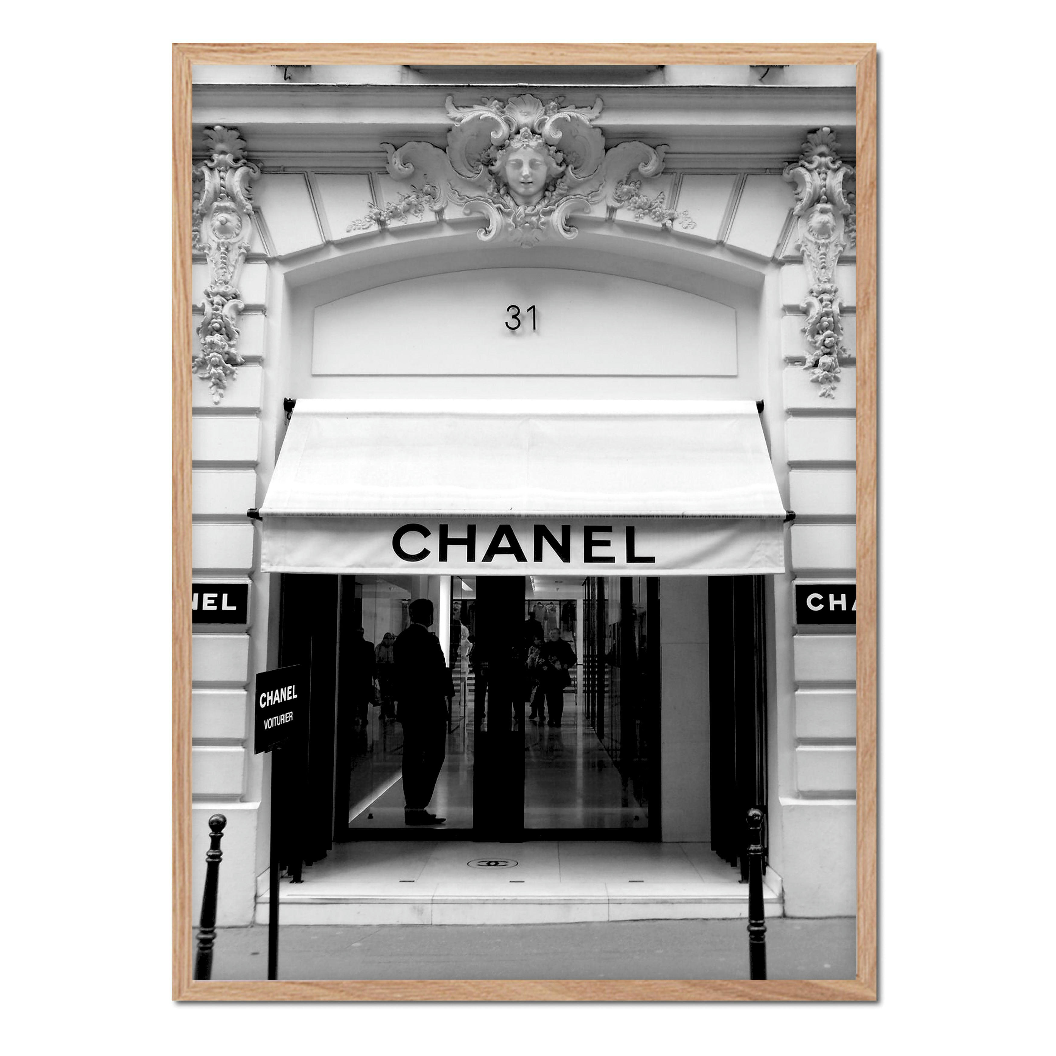 CHANEL - - 30x40
